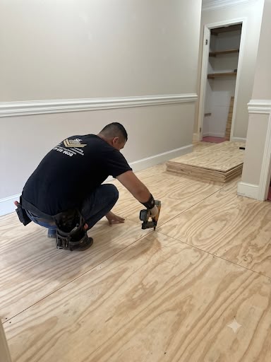 Plywood Subfloor Installation & Repairs flooring service